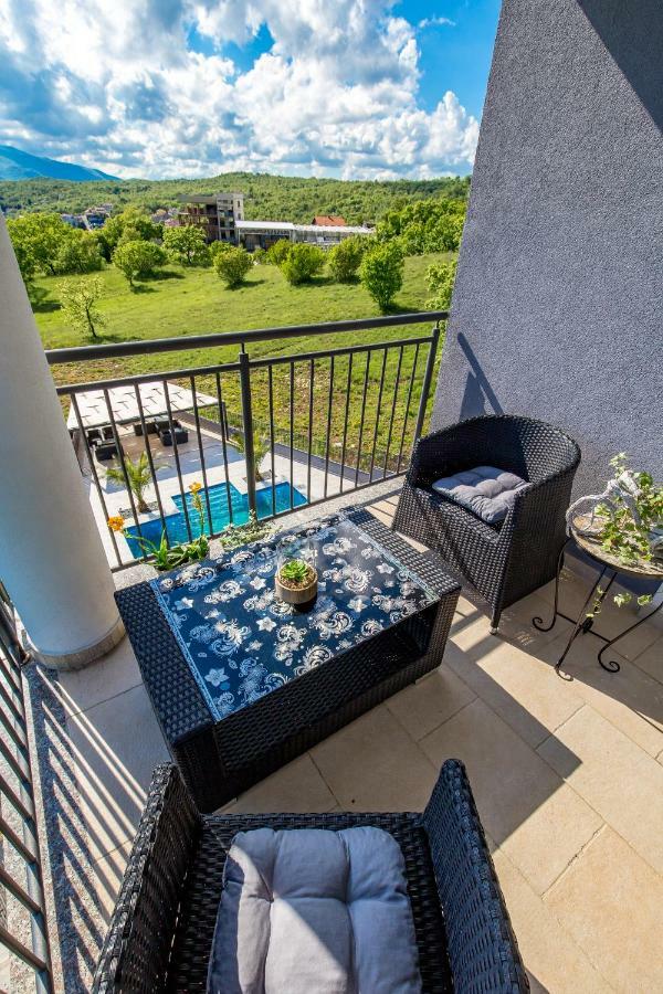 Luxury Apartment La Es Marcelji Bagian luar foto