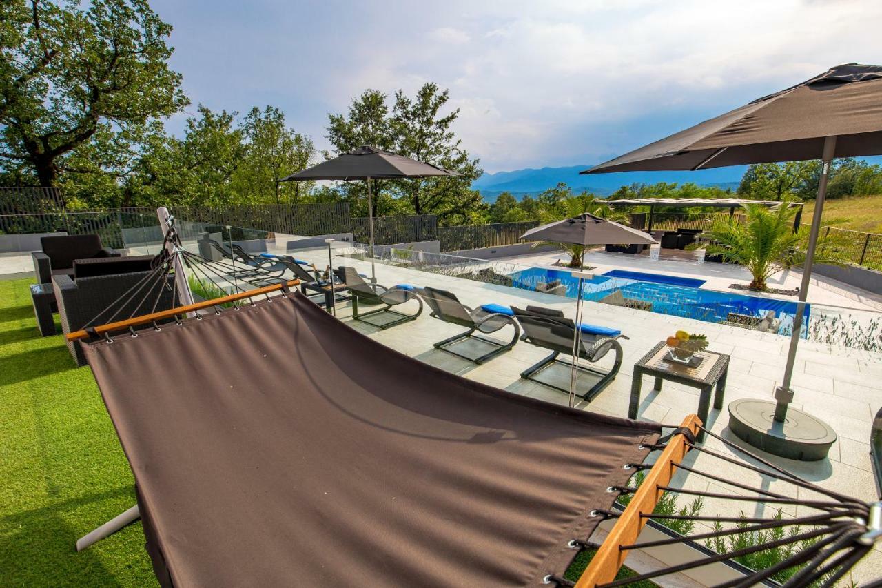 Luxury Apartment La Es Marcelji Bagian luar foto