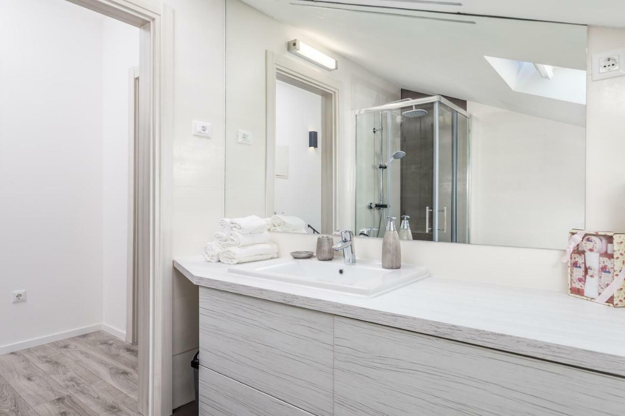 Luxury Apartment La Es Marcelji Bagian luar foto