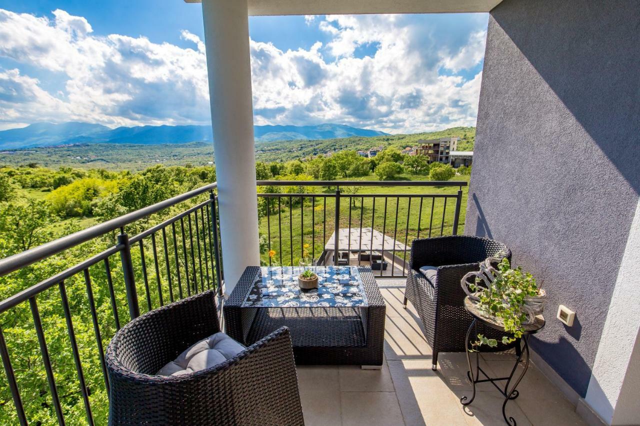 Luxury Apartment La Es Marcelji Bagian luar foto