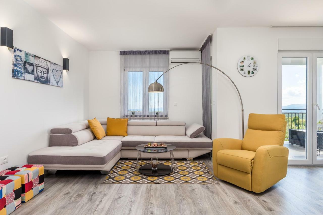 Luxury Apartment La Es Marcelji Bagian luar foto