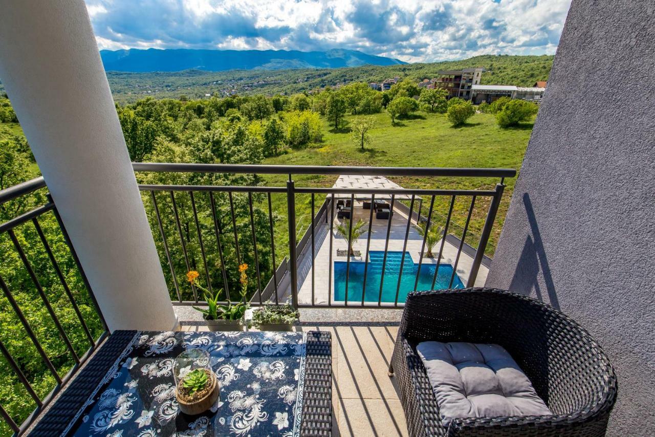 Luxury Apartment La Es Marcelji Bagian luar foto